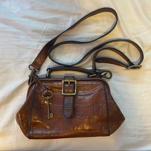 Fossil leather medicine bag style cross body purse